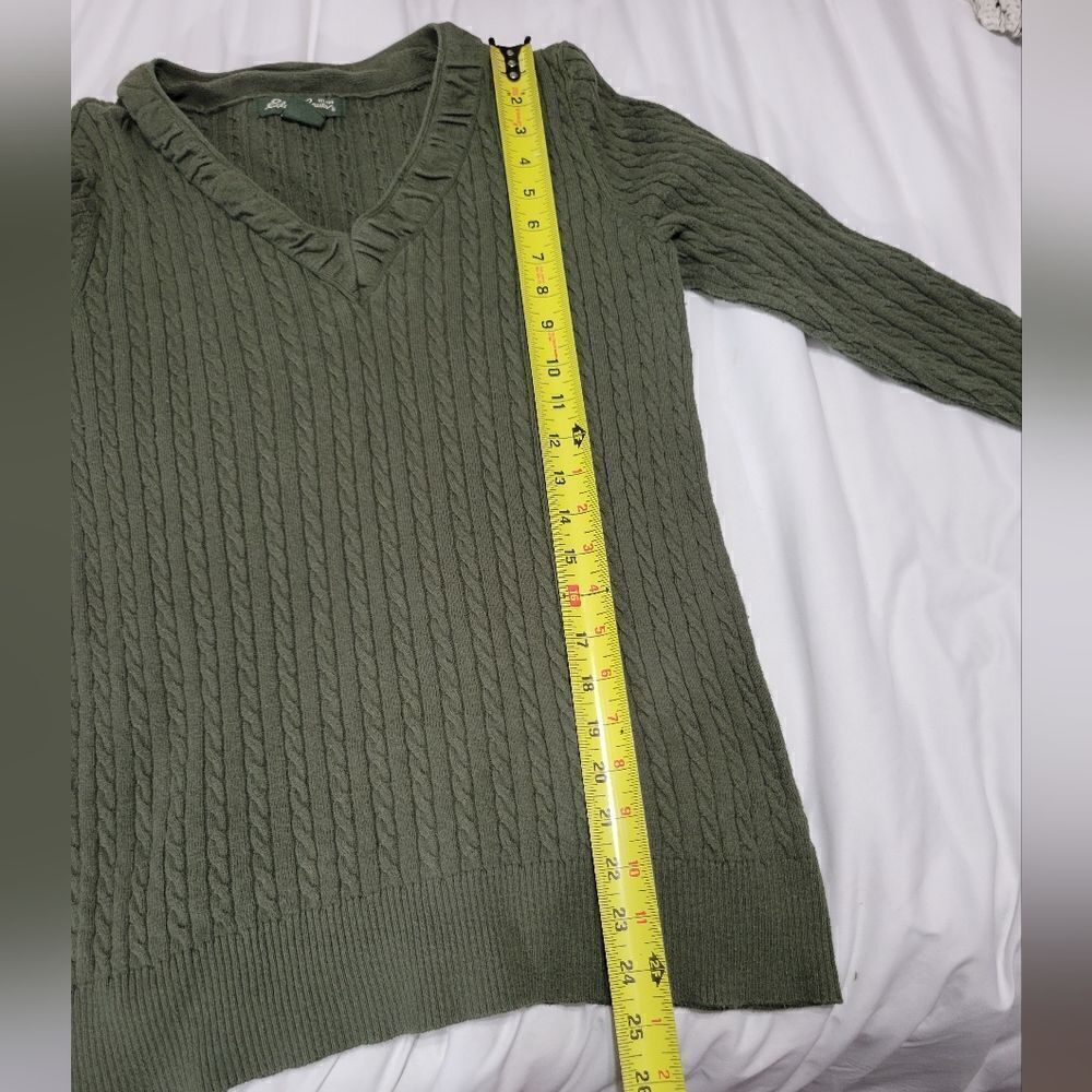 Eddie bauer v neck sweater - Picture 10 of 10